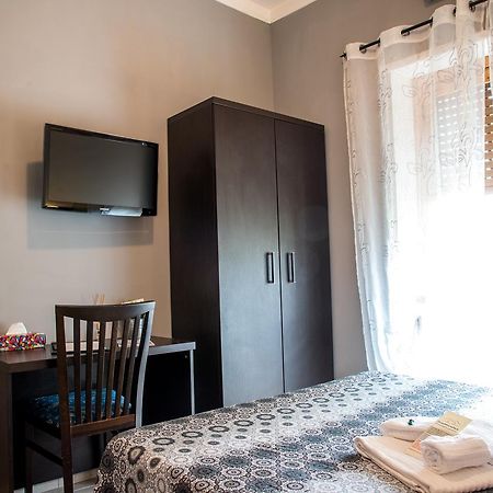 Guest House Park Valmontone Ngoại thất bức ảnh
