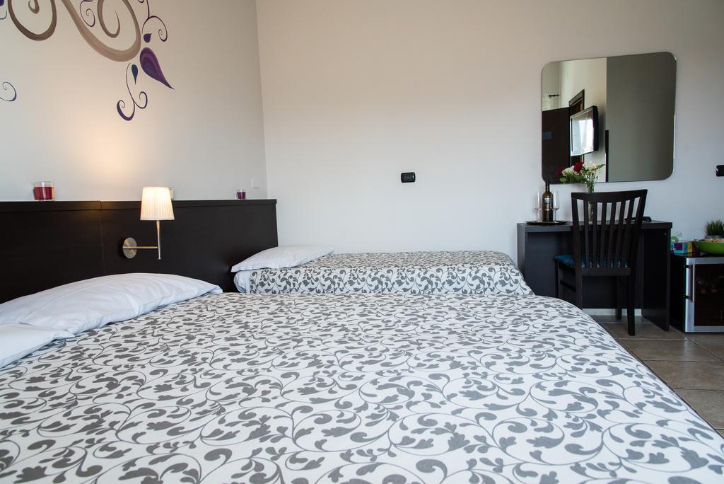 Guest House Park Valmontone Ngoại thất bức ảnh